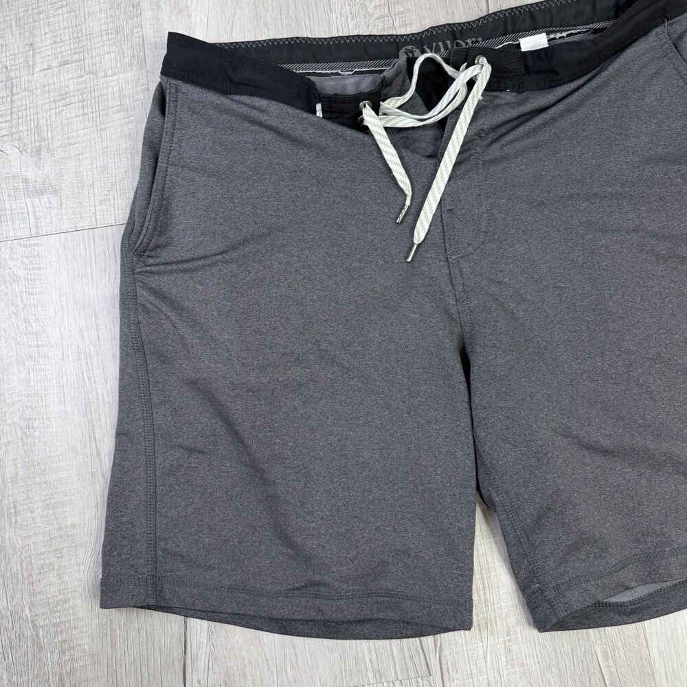 Vuori Cruise Boardshorts Mens 36 Charcoal Grey Waistband Swim Trunks READ N - Picture 2 of 10